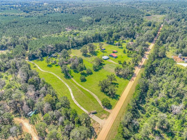 438 Bird Road, Livingston, TX 77351