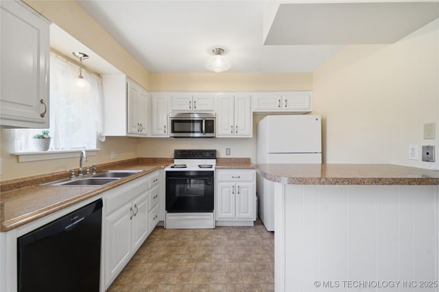 6842 S Toledo Avenue 342, Tulsa, OK 74136