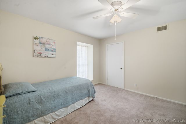 6842 S Toledo Avenue 342, Tulsa, OK 74136