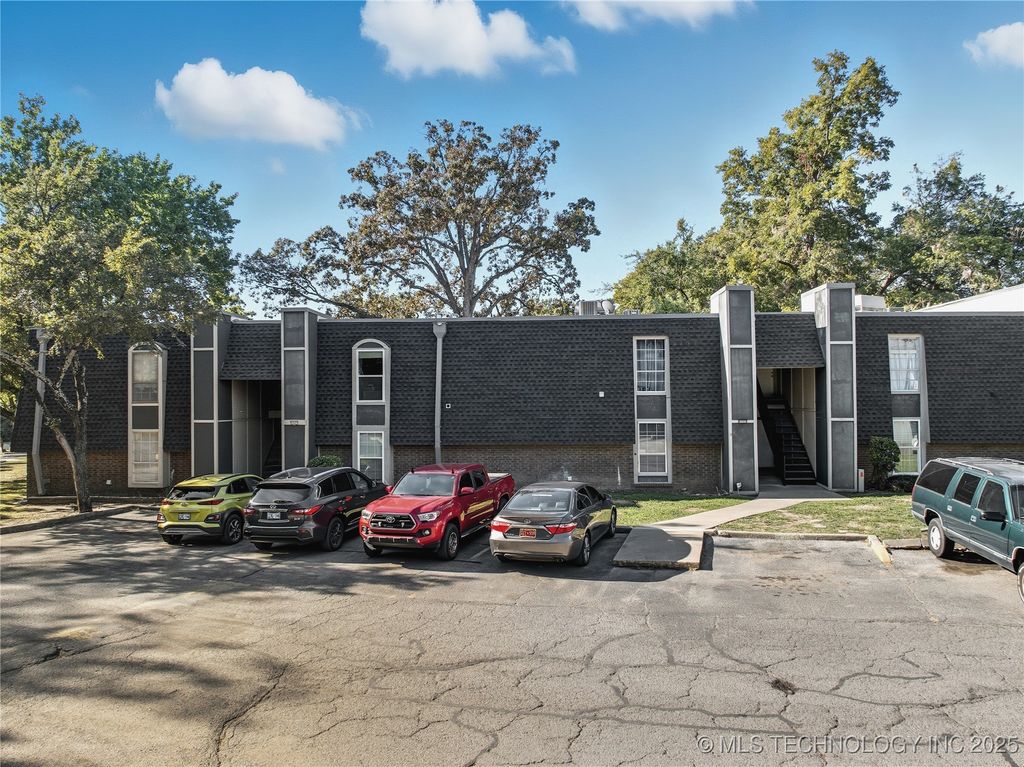 6842 S Toledo Avenue 342, Tulsa, OK 74136