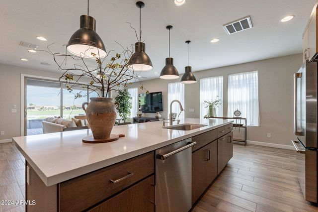36257 N COPPER HOLLOW Way, Queen Creek, AZ 85140