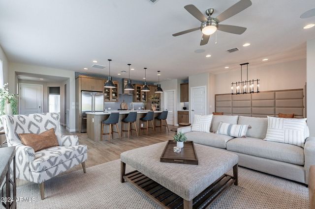 36257 N COPPER HOLLOW Way, Queen Creek, AZ 85140