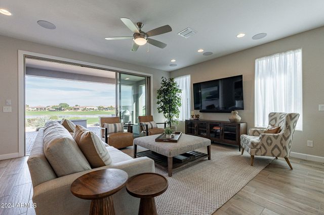 36257 N COPPER HOLLOW Way, Queen Creek, AZ 85140