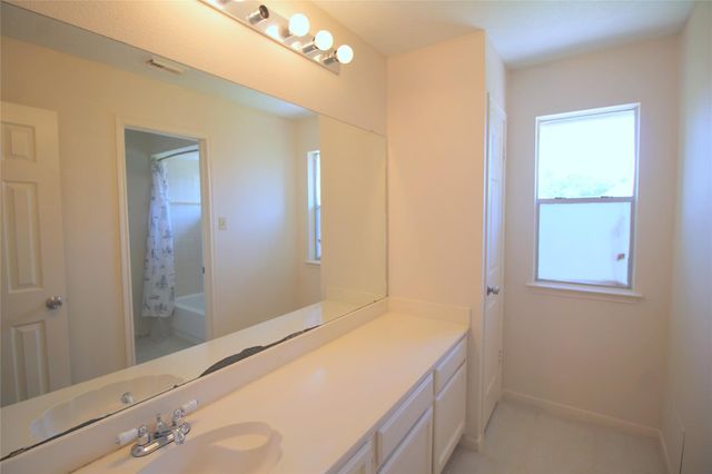 16326 Brush Meadows Court, Sugar Land, TX 77498