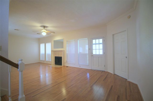 16326 Brush Meadows Court, Sugar Land, TX 77498