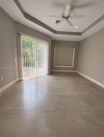 7119 NW 113th Ave, Parkland, FL 33076