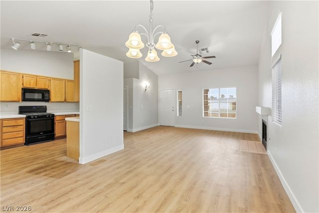 126 Grandview Drive, Henderson, NV 89002