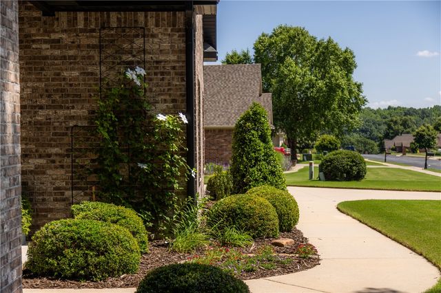 21796 Friendship View Drive, Springdale, AR 72764