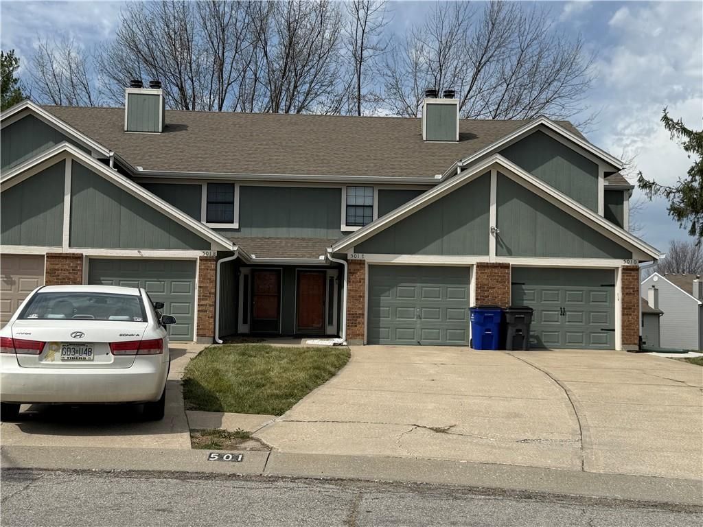 501 NE Brookwood Circle C, Blue Springs, MO 64014