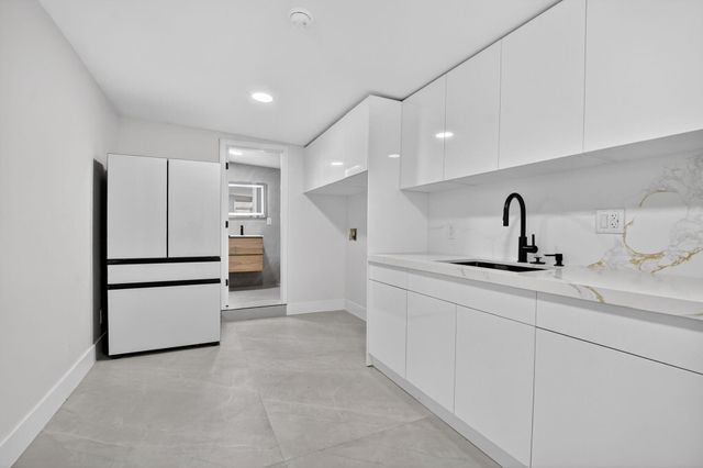 7134 San Sebastian Drive, Boca Raton, FL 33433
