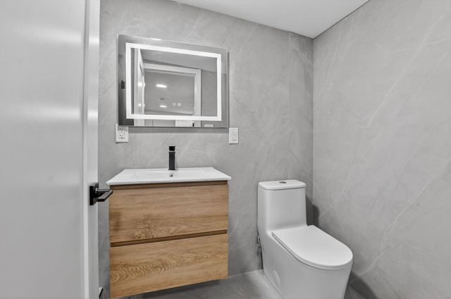 7134 San Sebastian Drive, Boca Raton, FL 33433