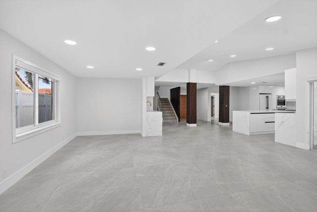 7134 San Sebastian Drive, Boca Raton, FL 33433