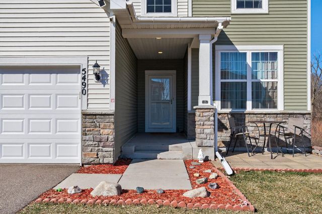 5490 Annapolis Lane N, Plymouth, MN 55446