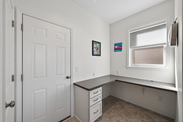 5490 Annapolis Lane N, Plymouth, MN 55446