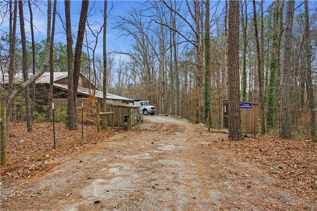 635 Colbert Road, Dallas, GA 30132