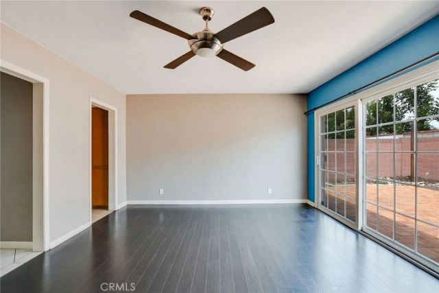 1015 E Walnut Avenue, Orange, CA 92867