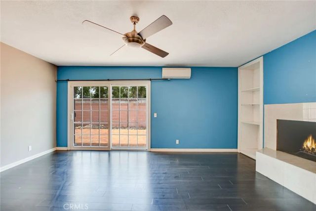 1015 E Walnut Avenue, Orange, CA 92867