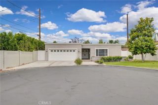 1015 E Walnut Avenue, Orange, CA 92867