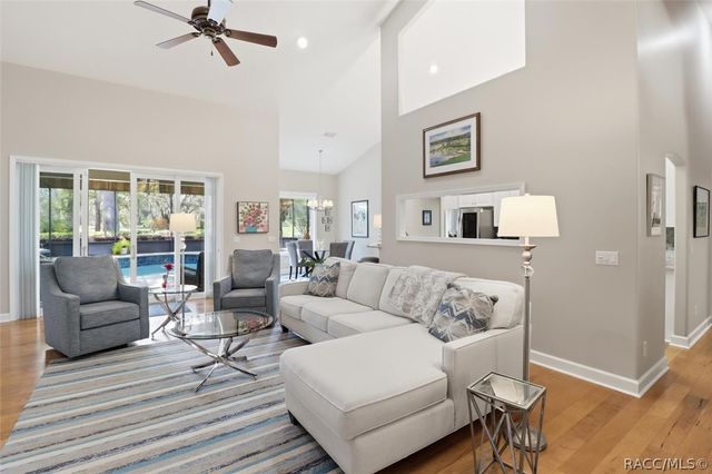 3156 N Caves Valley Path, Lecanto, FL 34461