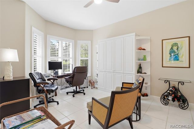 3156 N Caves Valley Path, Lecanto, FL 34461