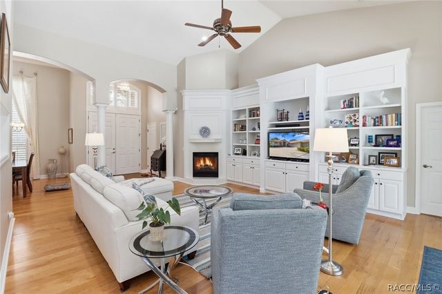 3156 N Caves Valley Path, Lecanto, FL 34461