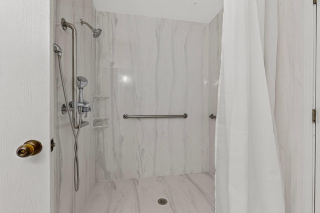 404 Longwood Drive NE, Rio Rancho, NM 87124
