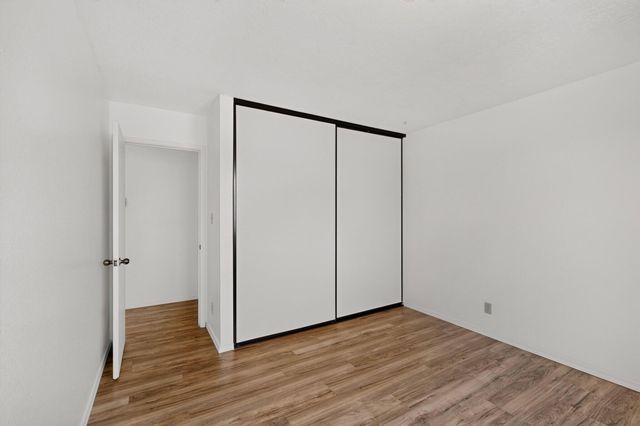 404 Longwood Drive NE, Rio Rancho, NM 87124