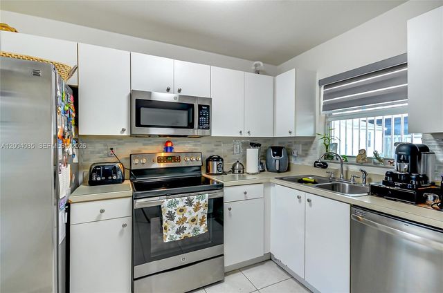 24636 SW 114th Ct, Homestead, FL 33032