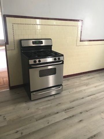 18 Standish Avenue, Cranston, RI 02920