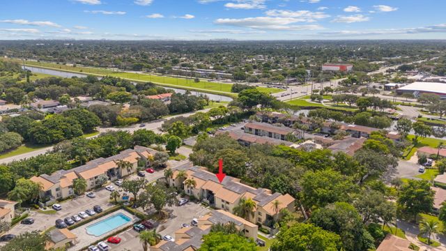 9592 SW 1st Court 13-F, Coral Springs, FL 33071