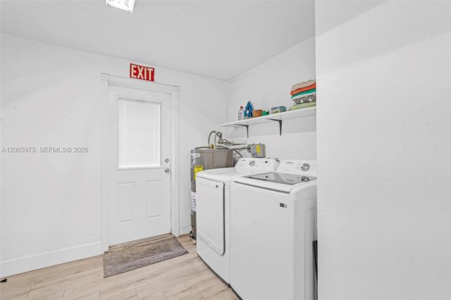 407 S 56th Terrace, Hollywood, FL 33023