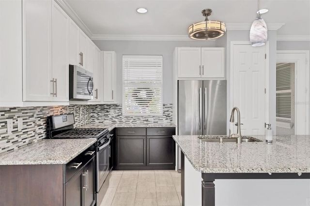 7545 ALUMNI TRAIL, Sarasota, FL 34243