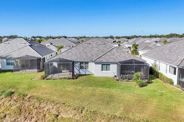 7545 ALUMNI TRAIL, Sarasota, FL 34243