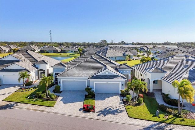 7545 ALUMNI TRAIL, Sarasota, FL 34243