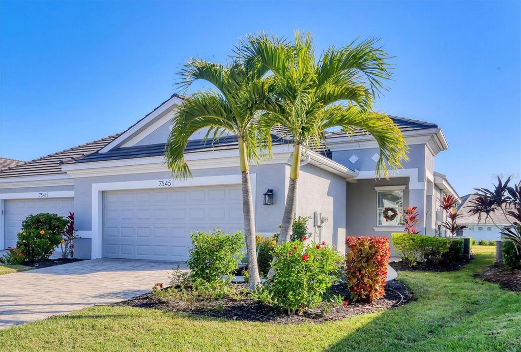 7545 ALUMNI TRAIL, Sarasota, FL 34243