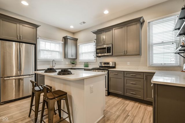 328 Lesley Avenue, Indianapolis, IN 46219