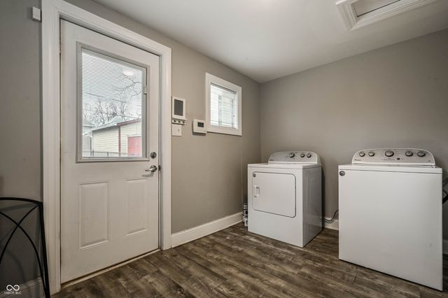 328 Lesley Avenue, Indianapolis, IN 46219