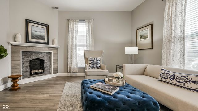 328 Lesley Avenue, Indianapolis, IN 46219