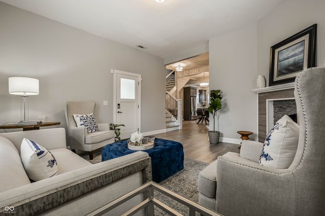 328 Lesley Avenue, Indianapolis, IN 46219