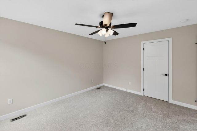 532 Floral Valley W, Howard, OH 43028
