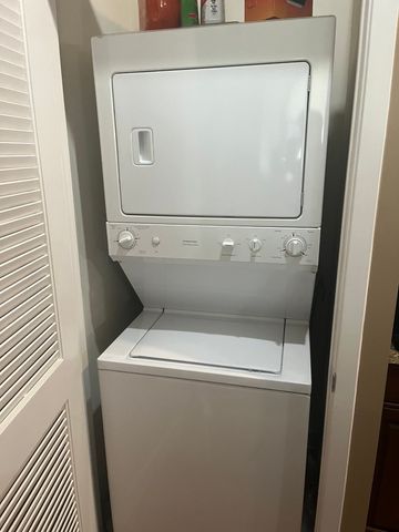 310 S Michigan Avenue 1612, Chicago, IL 60604