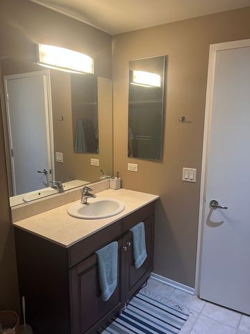 310 S Michigan Avenue 1612, Chicago, IL 60604