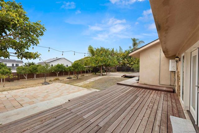 752 Bracero Road, Encinitas, CA 92024