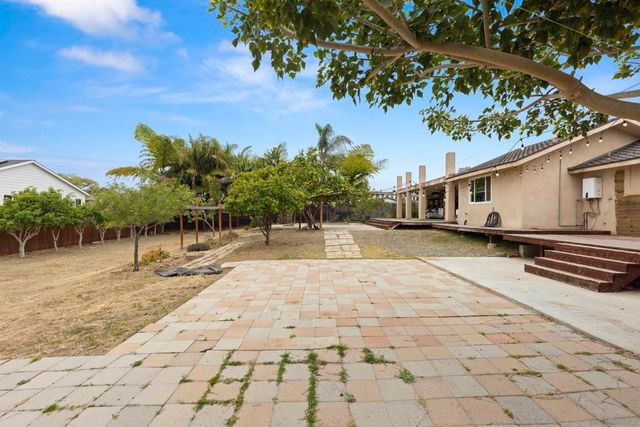 752 Bracero Road, Encinitas, CA 92024