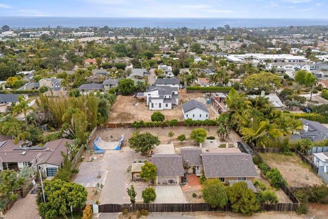 752 Bracero Road, Encinitas, CA 92024