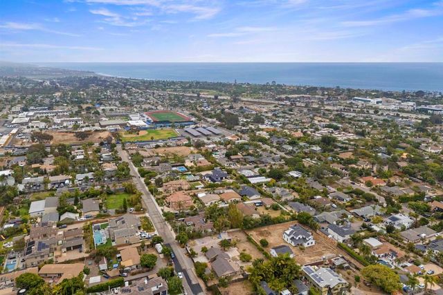 752 Bracero Road, Encinitas, CA 92024