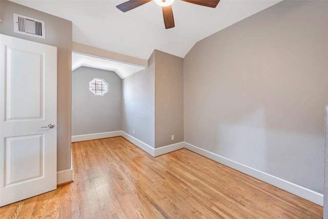 212 W 6th Street, Houston, TX 77007