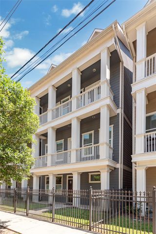 212 W 6th Street, Houston, TX 77007