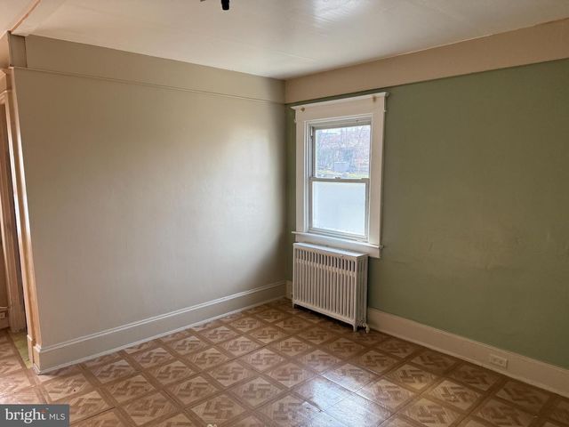 900 NORTHPOINT RD, Baltimore, MD 21224