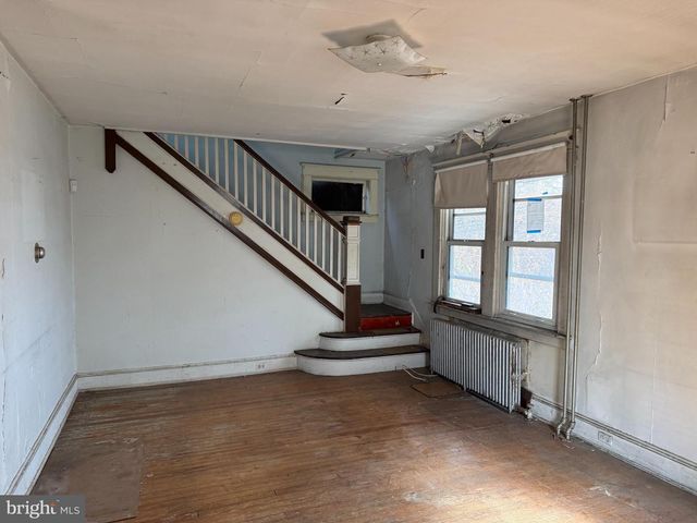 900 NORTHPOINT RD, Baltimore, MD 21224